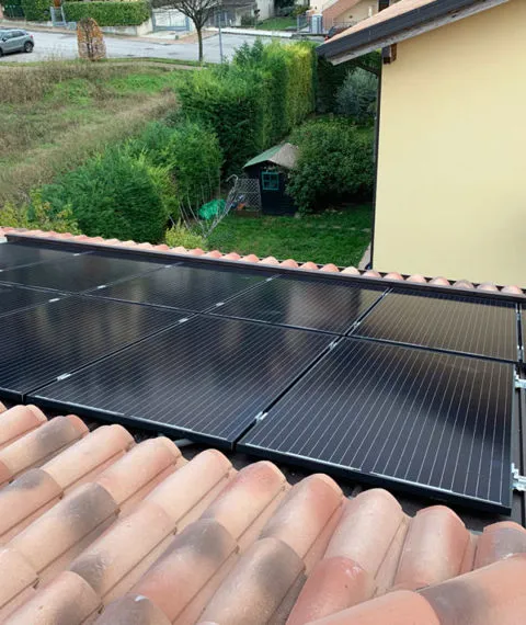 Impianto fotovoltaico tetto casa a Verona